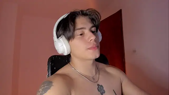 Giordano_Russo live sex cam