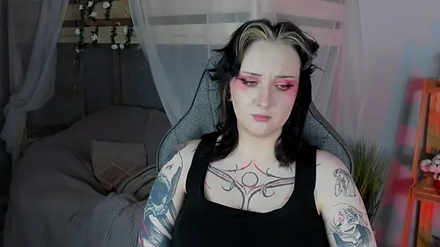 AsheLucker's cam snapshot