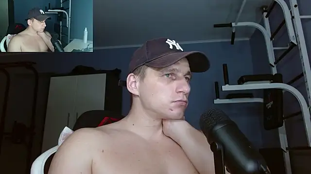 PoliglotJoe's cam snapshot