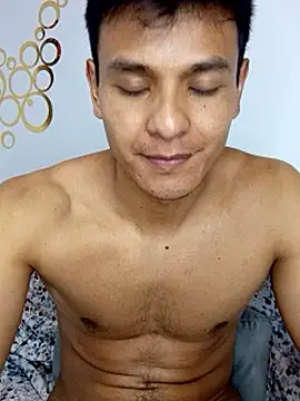 Valois2025 live sex cam