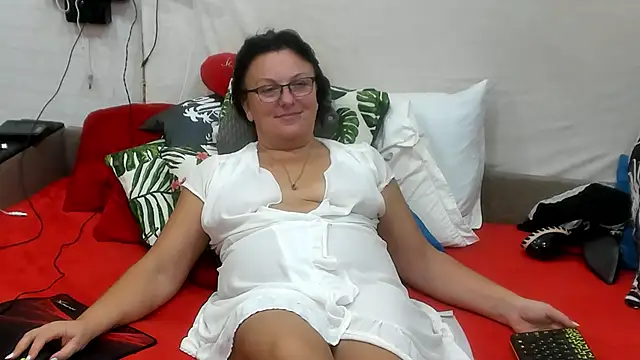 KittyCharm live sex cam