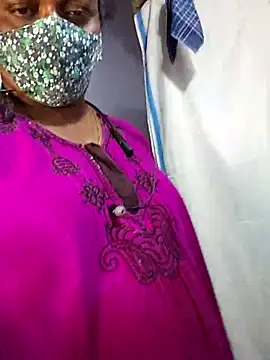 umashreetamil's cam snapshot