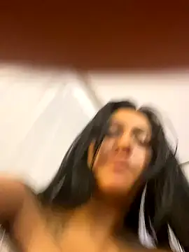 Nahomy_cute1's cam snapshot