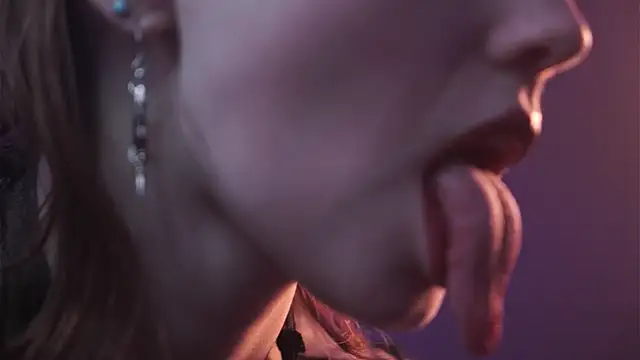 ginger_hugs's cam snapshot