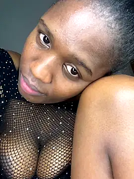 Kinkyy_ live sex cam