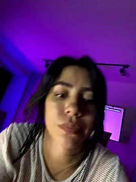 Sara-215's cam snapshot