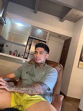 Dominiofit live sex cam