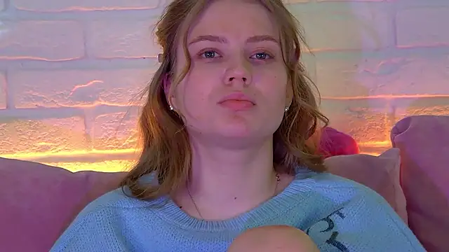 SelinSwarovski's cam snapshot