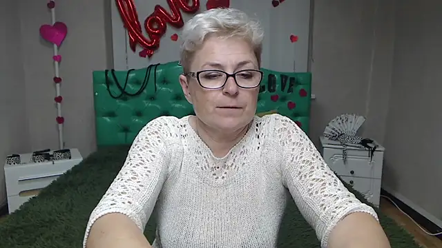 EmiliaGree's cam snapshot