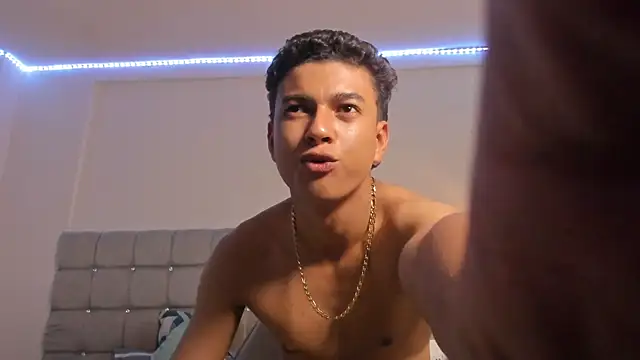 Santy_Stump live sex cam