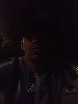 IsaXander743's web cam