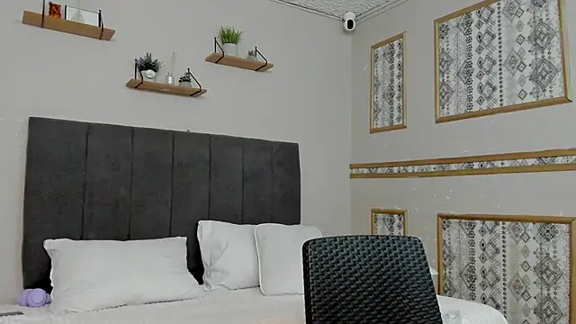 Cloe_Harry live sex cam