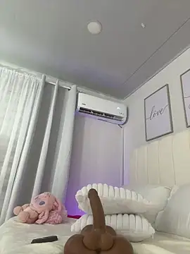 Cristall_Bunny's cam snapshot