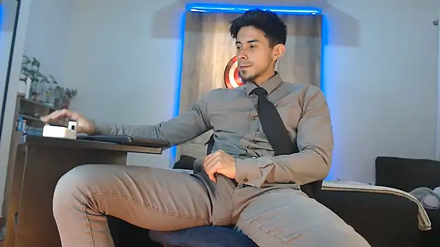 Andrew_4_ live sex cam