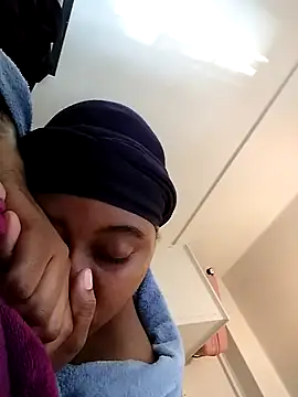 AcetousAbb live sex cam