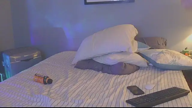 NWBuilt live sex cam