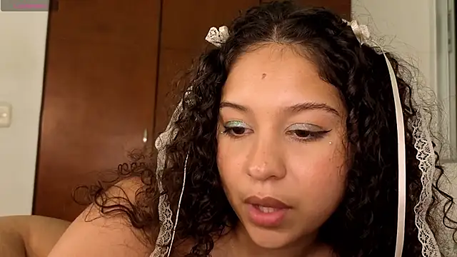 Shara_dreams live sex cam