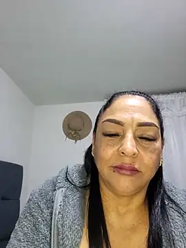 Gina_Myers live sex cam