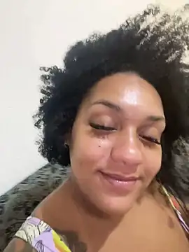 morenaluaa's cam snapshot