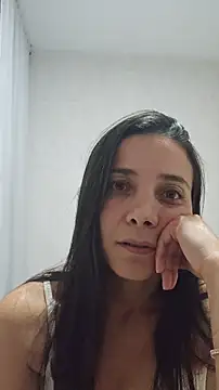 miaeyes live sex cam