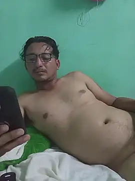 Andresguz35's cam snapshot