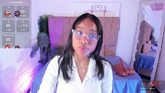 penelope_tay1's cam snapshot