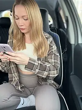 LavenderHot live sex cam