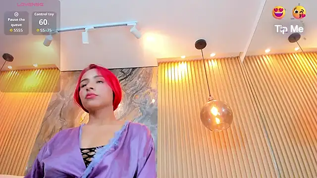 ella_harper's cam snapshot