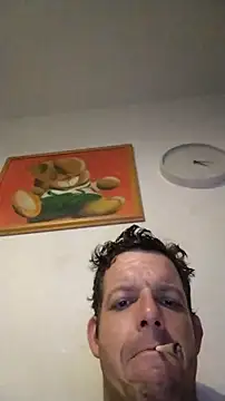 Knuffelstaaff123 live sex cam