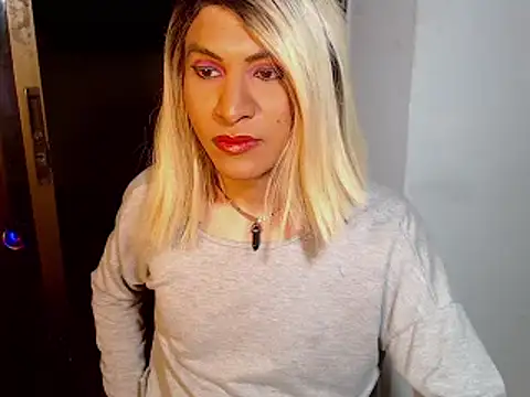 HugeDanex live sex cam