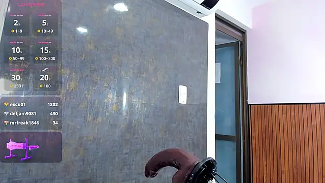 violett_collins_'s cam snapshot