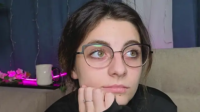 CasandraMickell live sex cam