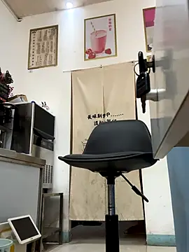 Cherry520 live sex cam