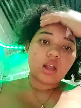 Violethroos live sex cam