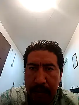 Loco1407 live sex cam