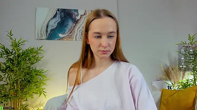 Sweett_Monica's cam snapshot