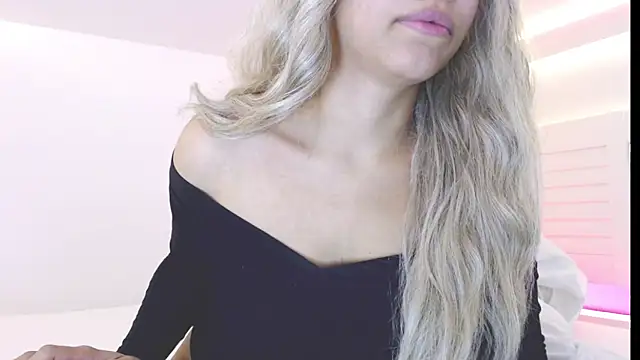 liadivina's cam snapshot