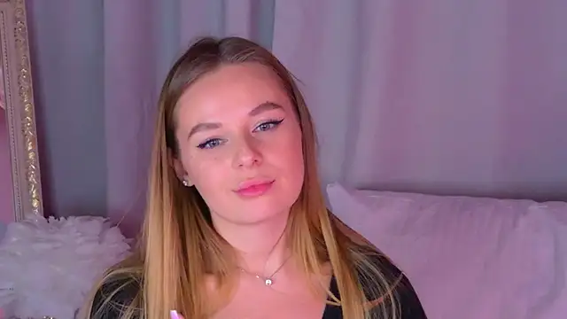 BeatriceEsmont's cam snapshot