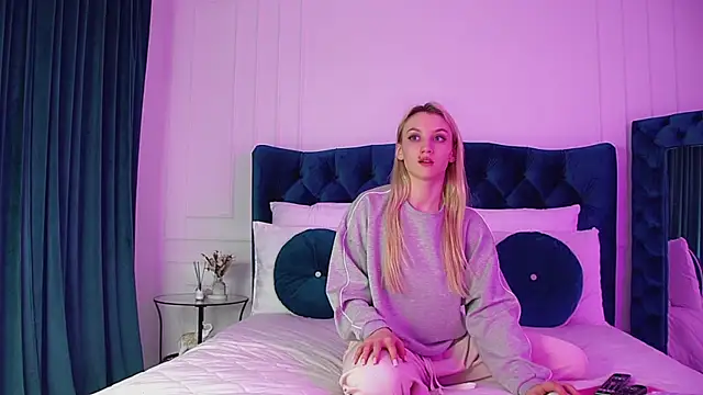 StacyEvances's cam snapshot