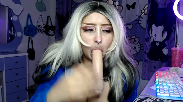 lussyevans24's cam snapshot