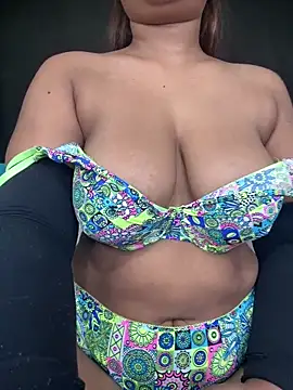 Hot-Diya21's cam snapshot