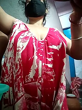 Priyajaanbaby's cam snapshot