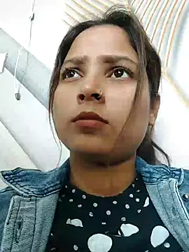 Anshika1431's cam snapshot