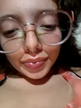 linda-schmidt's cam snapshot