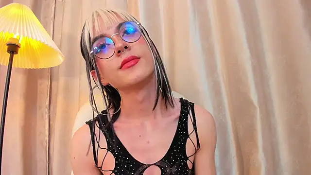 cleeo_nile live sex cam