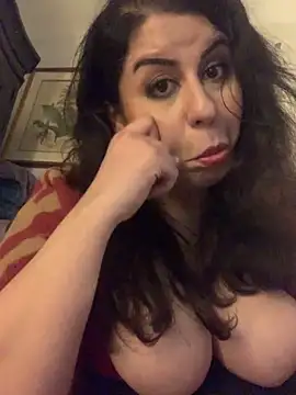 holyeroticss's cam snapshot