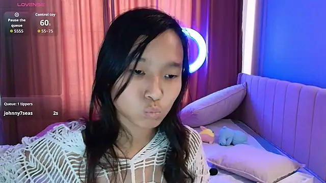 lihnpham's cam snapshot