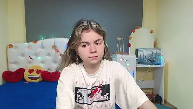 TinaRedly's cam snapshot