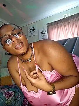 CocoBootyyy live sex cam