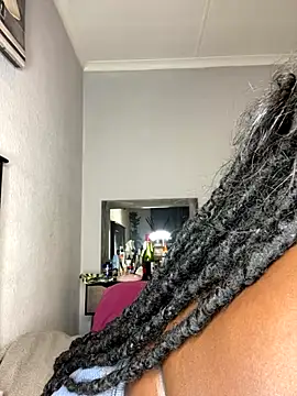 Honeycoco0211's cam snapshot